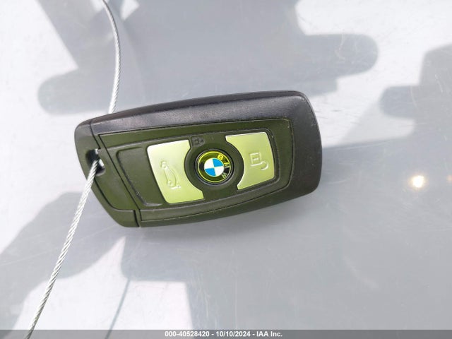 WBA3B1C5XEK133068 BMW 320i