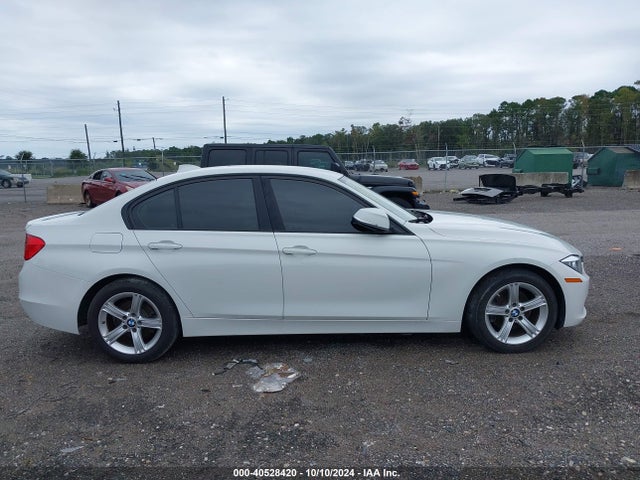 WBA3B1C5XEK133068 BMW 320i