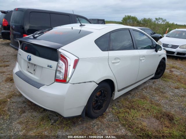 JTDKN3DU0F0476492 Toyota Prius