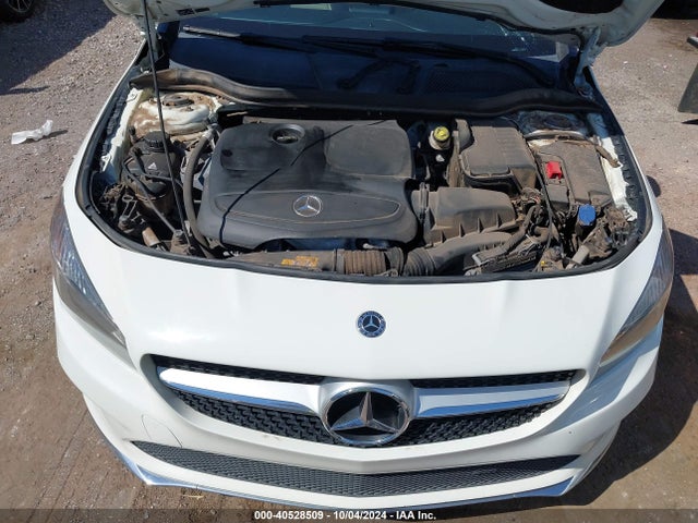 Mercedes-Benz CLA 250 2018 WDDSJ4EB8JN560348 Image 10