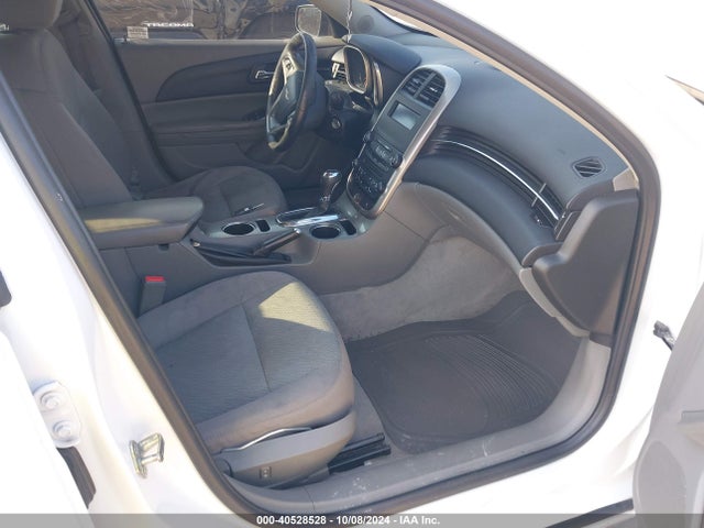 Chevrolet MALIBU LS 2015 1G11B5SL6FU109995 Image 5