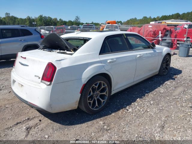 2C3CCABG4FH903913 Chrysler 300 300s