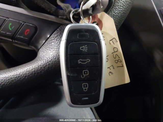 5NMZUDLB7JH102994 Hyundai Santa Fe Sport 2.4l