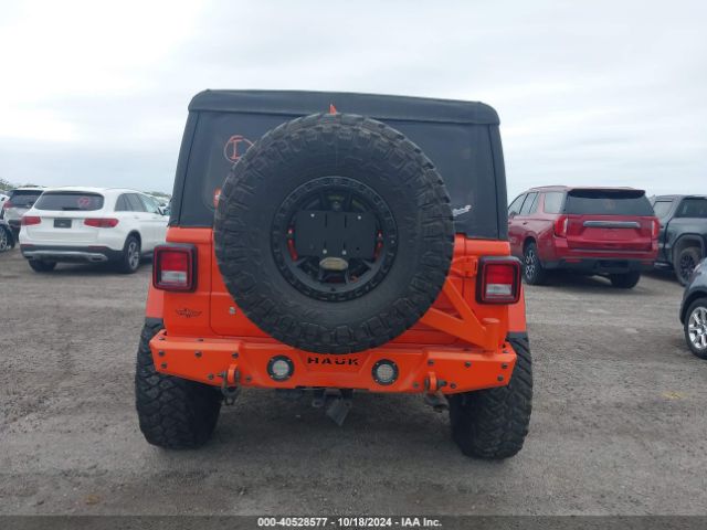 1C4HJXCN1JW195976 Jeep Wrangler Rubicon 4x4