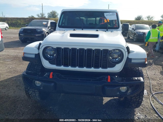 1C6JJTEG8RL111701 Jeep Gladiator Mojave X