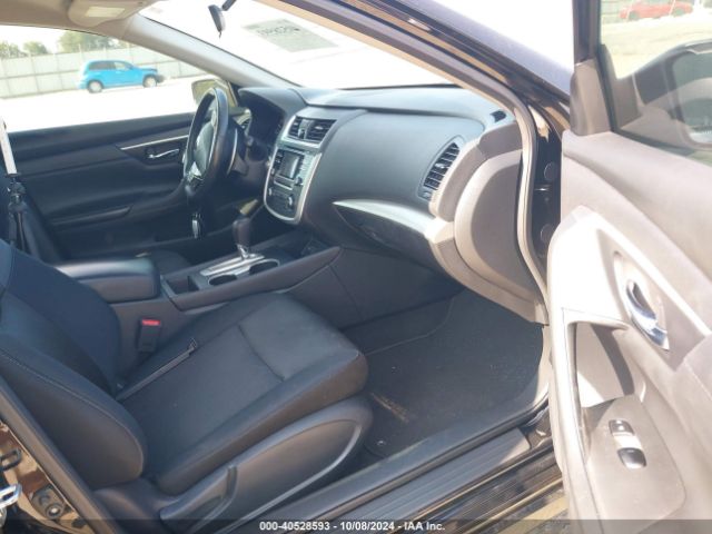 1N4AL3AP1HC252168 Nissan Altima 2.5 Sr