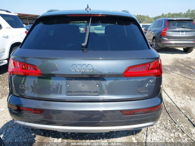 WA1BNAFY6J2020282 Audi Q5 2.0t Premium/2.0t Tech Premium