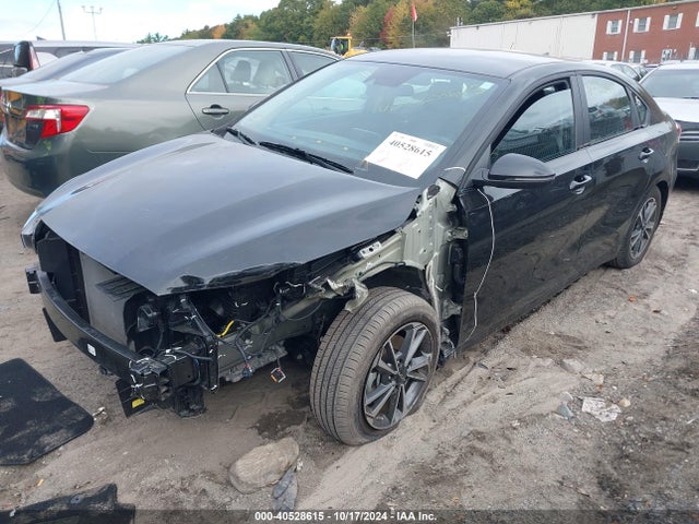3KPF24AD1PE642421 KIA Forte Lxs