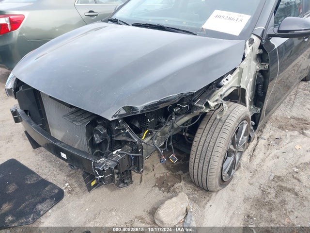 3KPF24AD1PE642421 KIA Forte Lxs