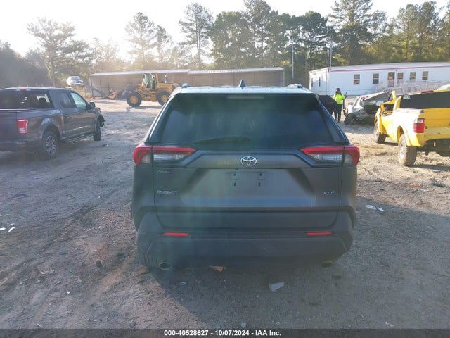 2T3W1RFV1LC055007 Toyota Rav4 Xle