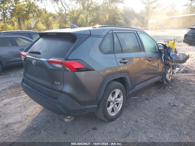2T3W1RFV1LC055007 Toyota Rav4 Xle