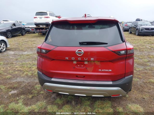 JN8AT3DC2MW102733 Nissan Rogue Platinum Fwd