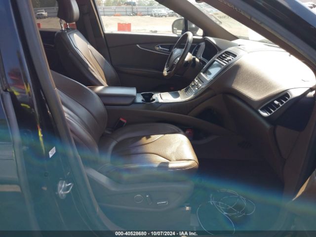 2LMTJ6LR1GBL74083 Lincoln Mkx Reserve