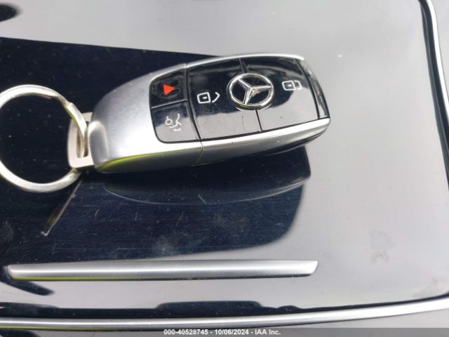 WDDZH6GB1HA200598 Mercedes-Benz E 400 4matic