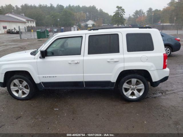 1C4NJPFA3GD609131 Jeep Patriot Latitude