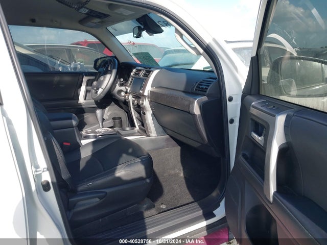 Toyota 4RUNNER SR5 2021 JTEEU5JR1M5238786 Image 5