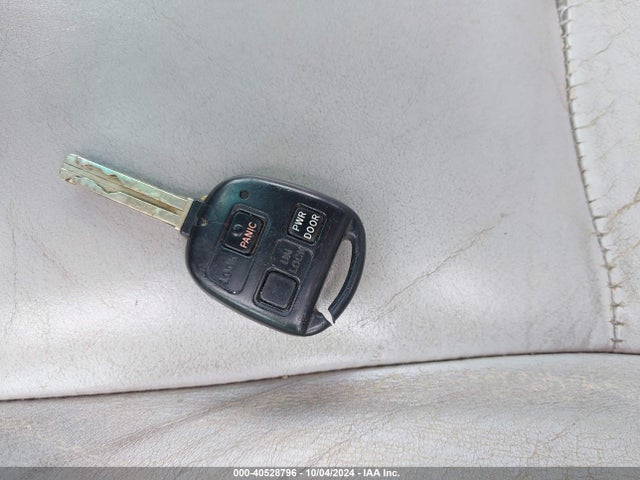 2005 LEXUS RX 330 2T2HA31U65C056181 Photo 10
