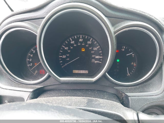 2005 LEXUS RX 330 2T2HA31U65C056181 Photo 6