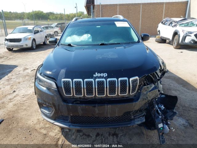 1C4PJLCB3KD358957 Jeep Cherokee Latitude Fwd