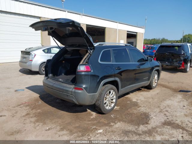 1C4PJLCB3KD358957 Jeep Cherokee Latitude Fwd