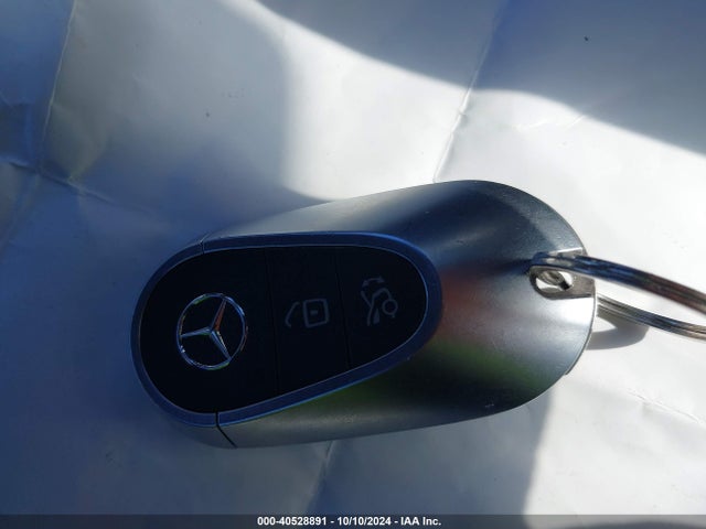 W1KAF4HB2NR052576 Mercedes-Benz C 300 4matic