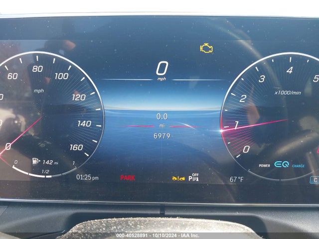 W1KAF4HB2NR052576 Mercedes-Benz C 300 4matic