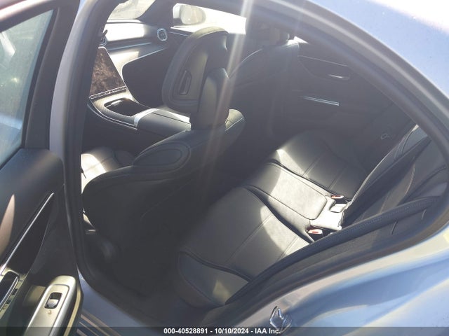 W1KAF4HB2NR052576 Mercedes-Benz C 300 4matic