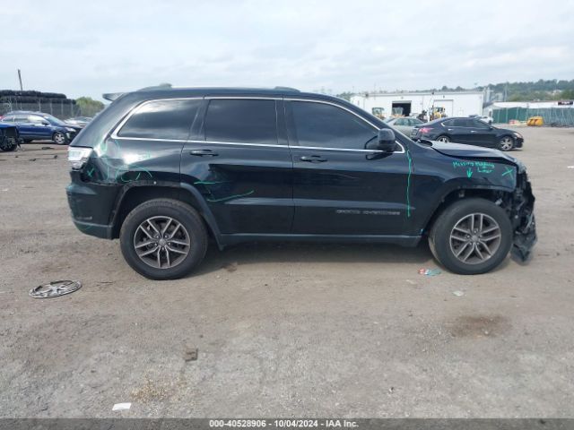1C4RJFAG1JC351728 Jeep Grand Cherokee Laredo E 4x4