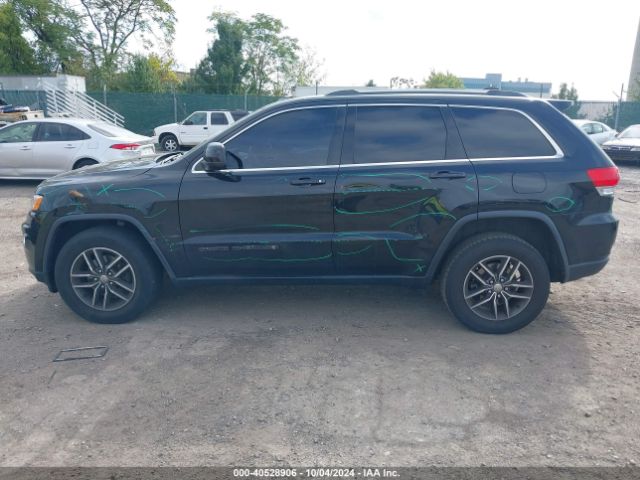 1C4RJFAG1JC351728 Jeep Grand Cherokee Laredo E 4x4