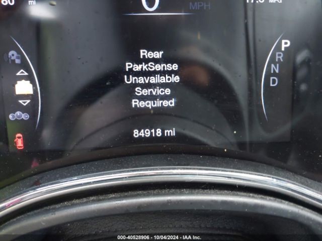 1C4RJFAG1JC351728 Jeep Grand Cherokee Laredo E 4x4