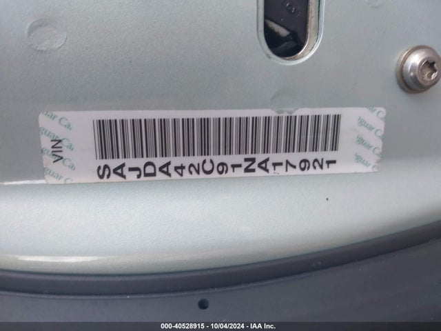 2001 JAGUAR XK8 SAJDA42C91NA17921 Photo 8