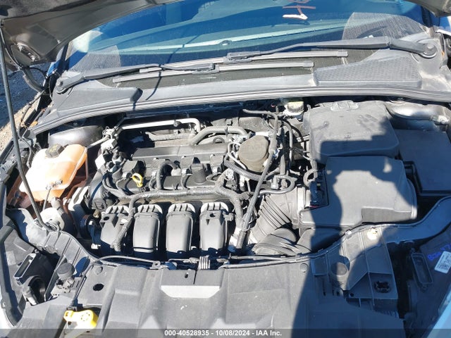 Ford FOCUS SE 2016 1FADP3F20GL263305 Image 10