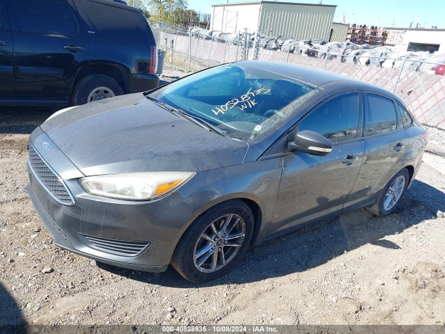 Ford FOCUS SE 2016 1FADP3F20GL263305 Image 2