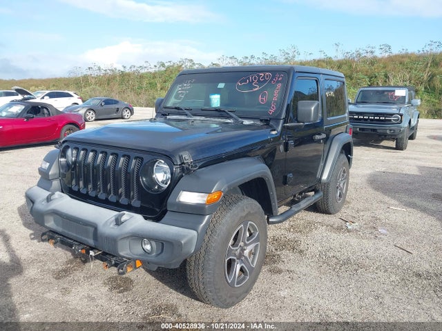 1C4GJXAN4KW504873 Jeep Wrangler Sport S 4x4