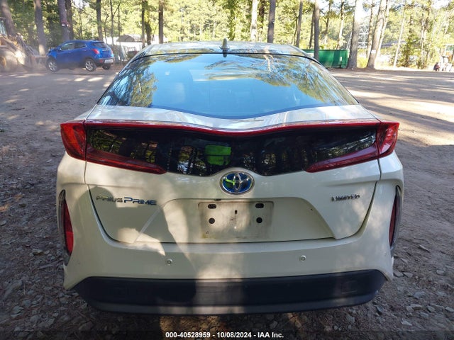 Toyota Prius Prime Limited 2020 JTDKARFP7L3149331 Image 15