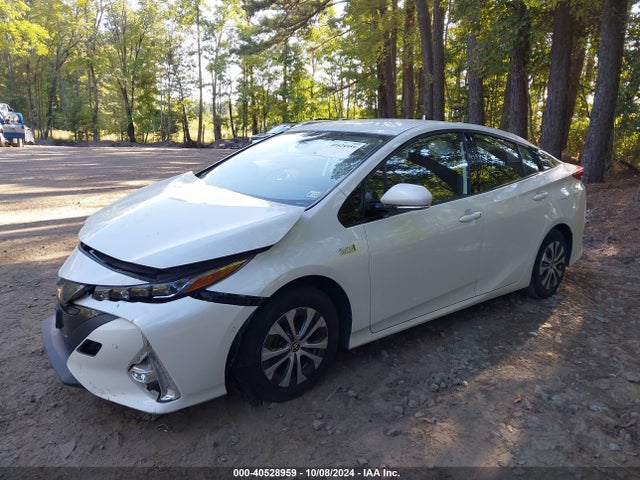 Toyota Prius Prime Limited 2020 JTDKARFP7L3149331 Image 2