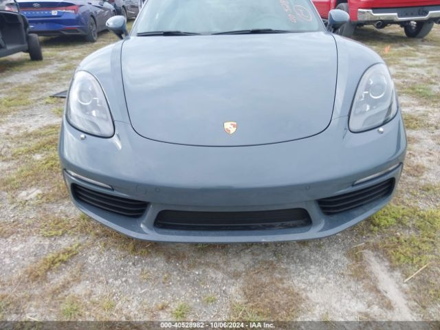 WP0AA2A80JK261619 Porsche 718 Cayman