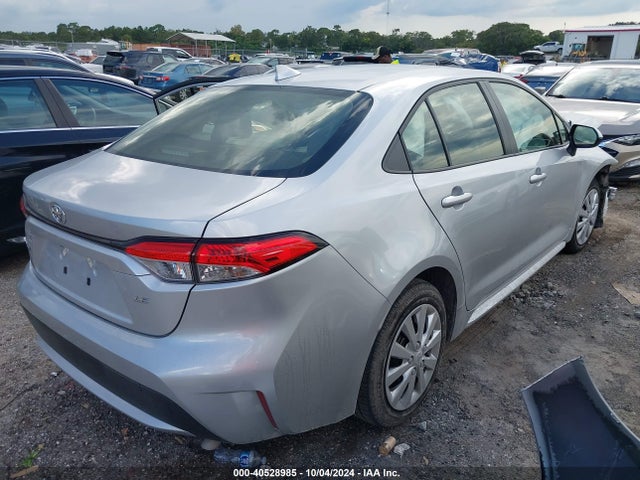 Toyota COROLLA LE 2022 JTDEPMAE8N3027018 Image 4
