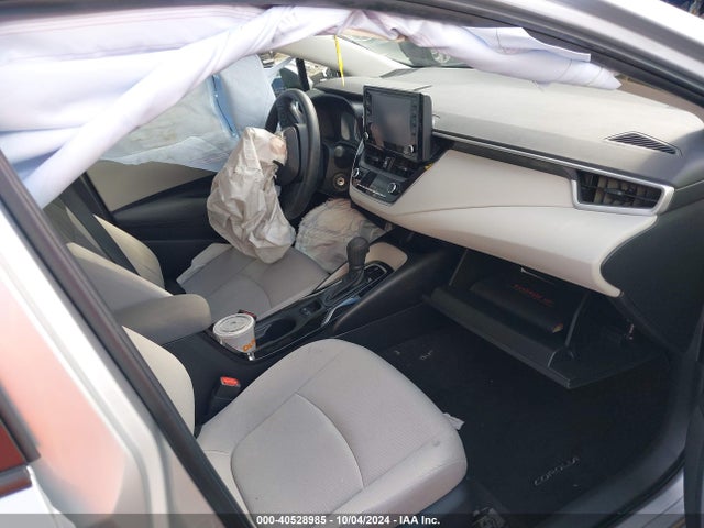 Toyota COROLLA LE 2022 JTDEPMAE8N3027018 Image 5