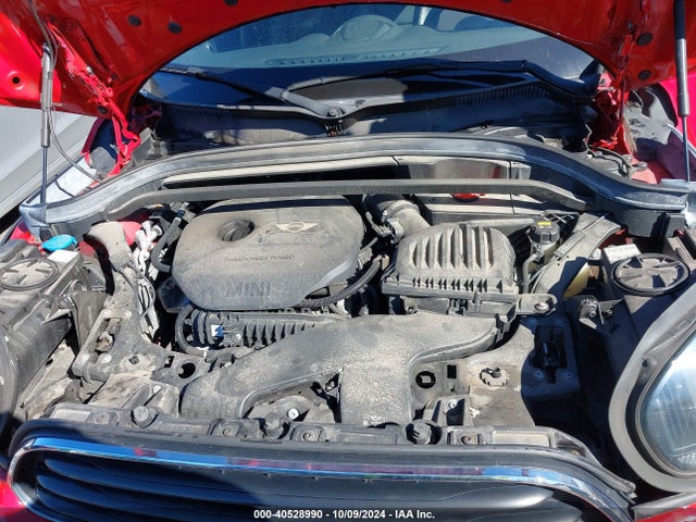 2017 MINI COUNTRYMAN WMZYS7C32H3E06676 Photo 9