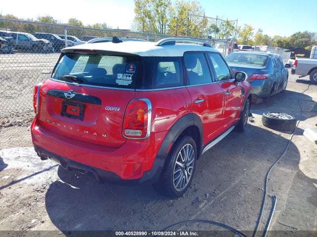 2017 MINI COUNTRYMAN WMZYS7C32H3E06676 Photo 3