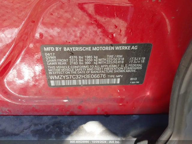 2017 MINI COUNTRYMAN WMZYS7C32H3E06676 Photo 8