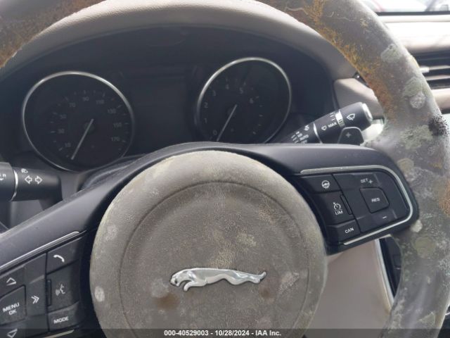 SAJBE4BV4HCY48565 Jaguar Xf 35t Prestige