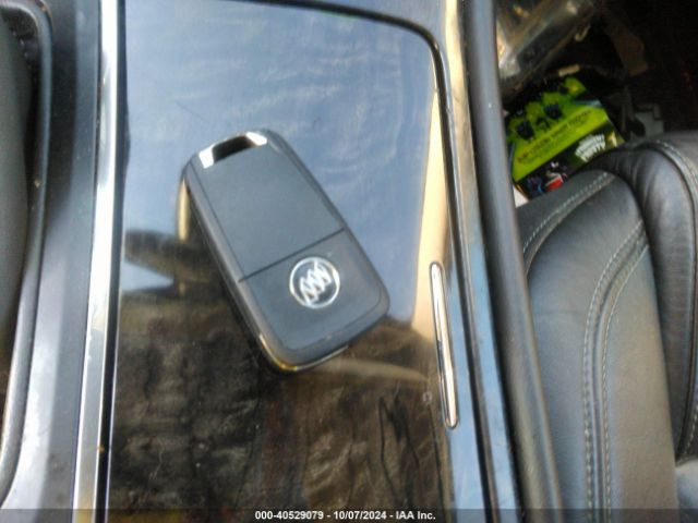 1G4GB5G33FF177083 Buick Lacrosse Leather