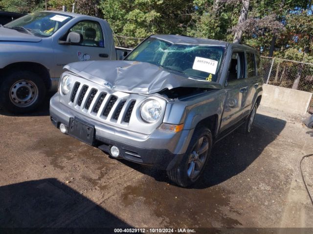 1C4NJRFBXHD108212 Jeep Patriot Latitude 4x4