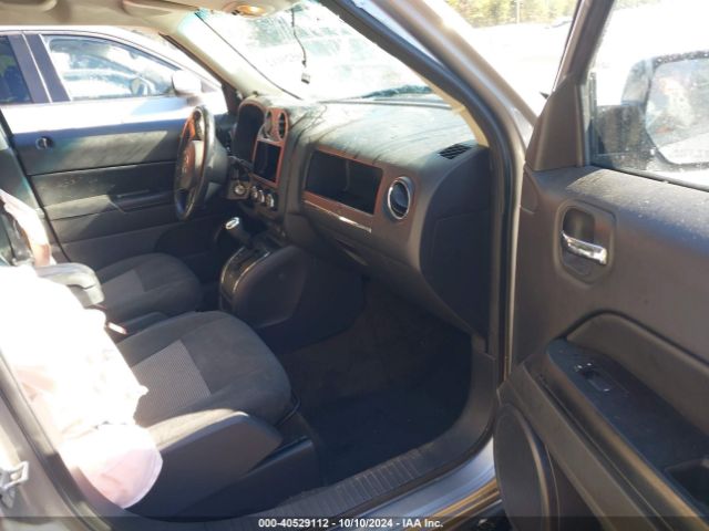 1C4NJRFBXHD108212 Jeep Patriot Latitude 4x4