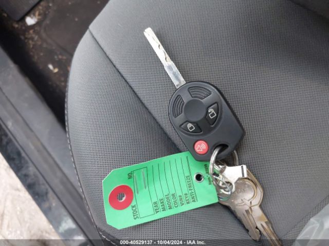 1FMCU9GX1GUB12703 Ford ESCAPE SE