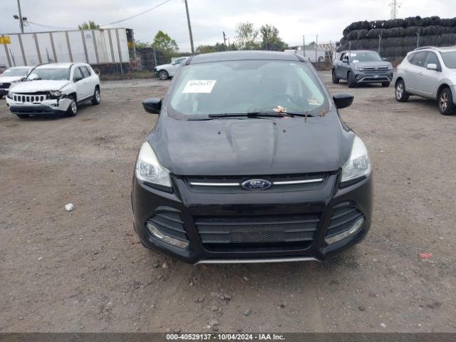 1FMCU9GX1GUB12703 Ford ESCAPE SE