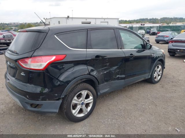 1FMCU9GX1GUB12703 Ford ESCAPE SE
