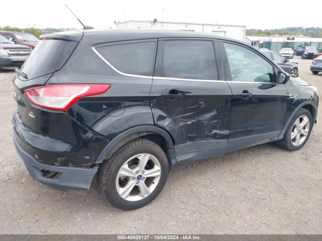 1FMCU9GX1GUB12703 Ford ESCAPE SE